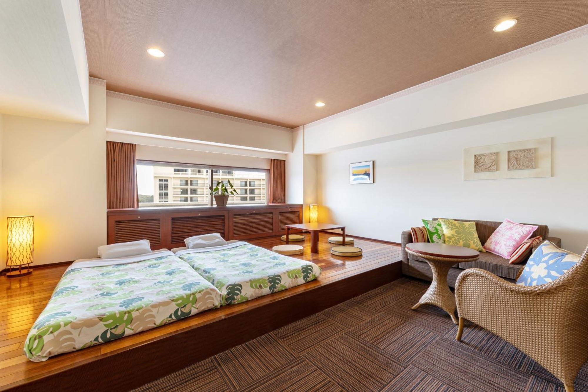 Spa Resort Hawaiians Monolith Tower Iwaki  Exterior photo
